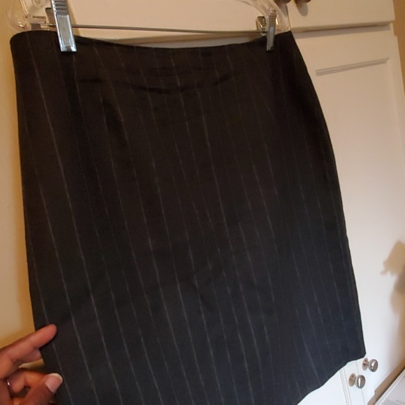 Ralph Lauren skirt - Picture 3 of 8